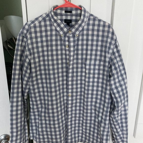 J. Crew men's button-down grey checkered shirt - Picture 2 of 5
